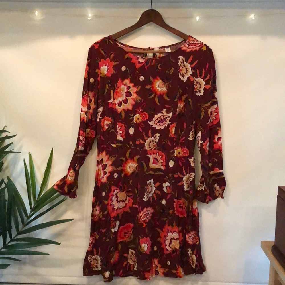 Like new Burgundy floral fit and flare dress